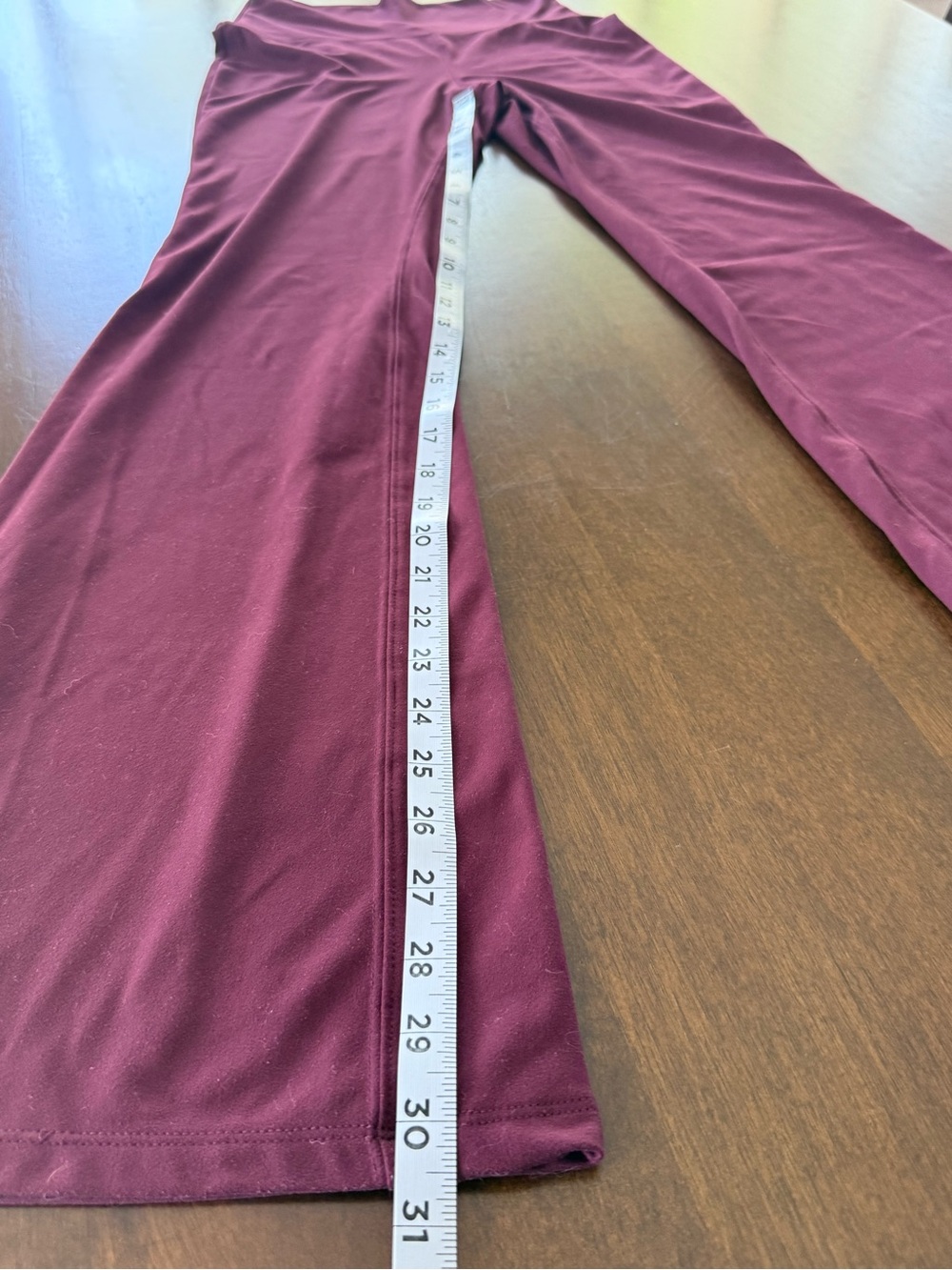 Wild Fable ButterBliss Burgundy Flare Leggings High Rise M - Picture 5 of 5
